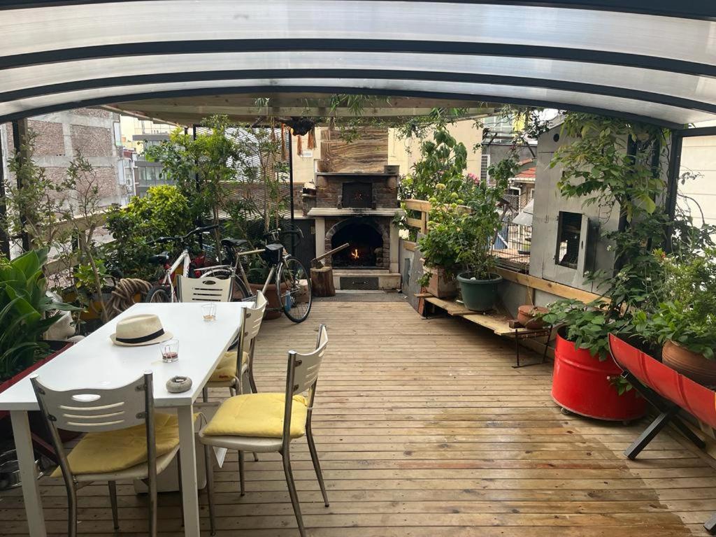 Central Apartment Kadikoy Terrace Bbq Close 2 Block Ferry Bull Metro Nighlife Istanbul Exteriör bild