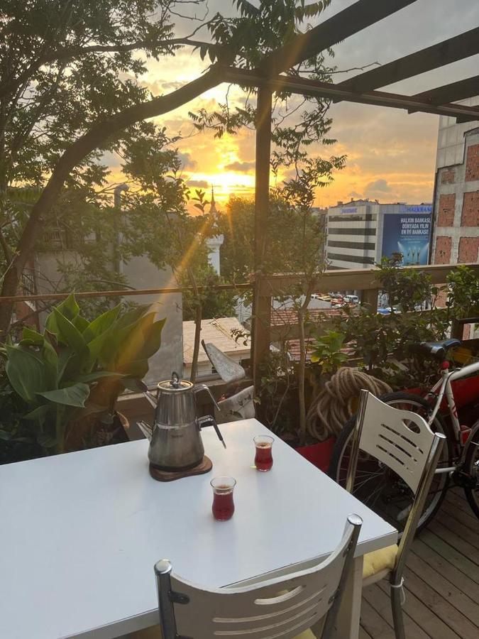 Central Apartment Kadikoy Terrace Bbq Close 2 Block Ferry Bull Metro Nighlife Istanbul Exteriör bild